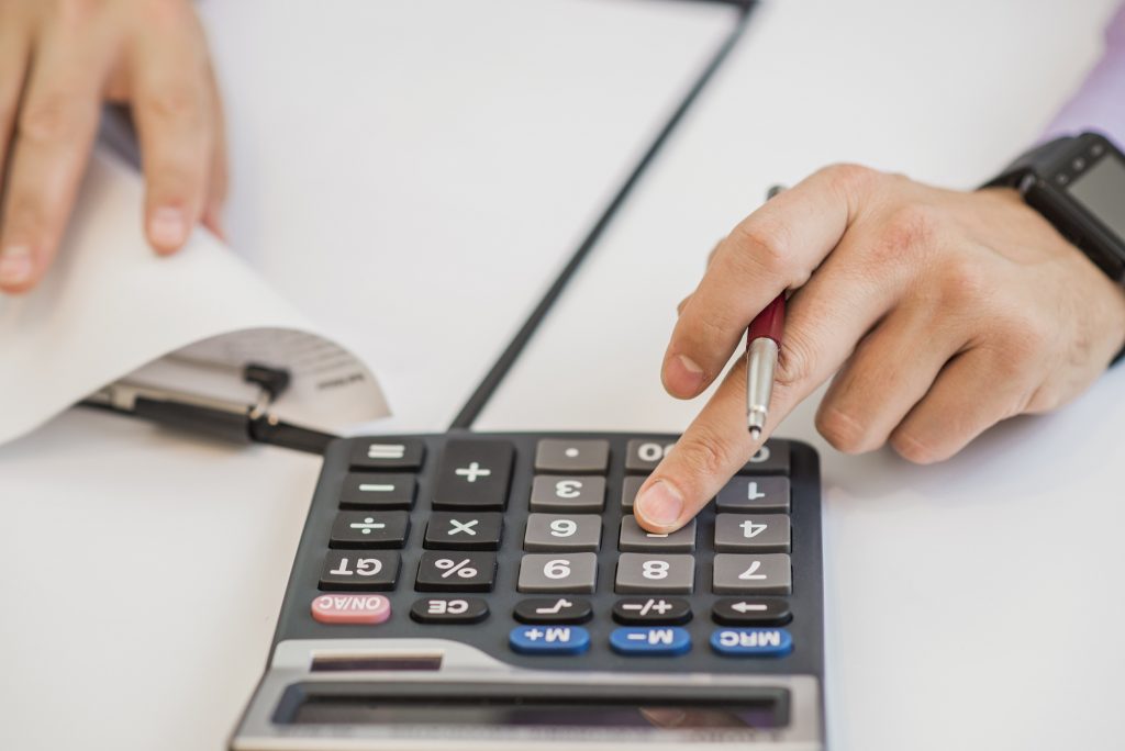 5 Factors to Watch Out for on Your A/R Reports