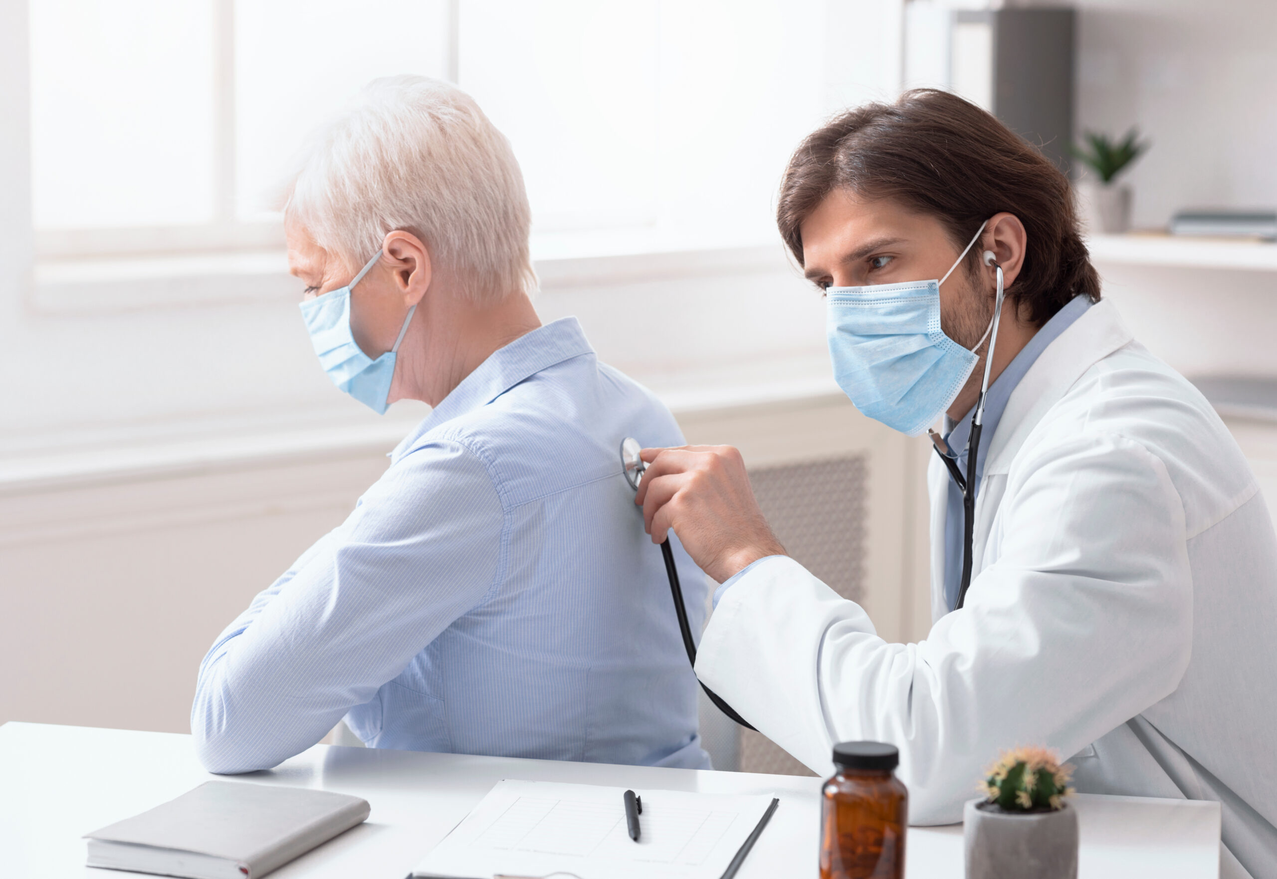 What is the difference between a CHC and FQHC?